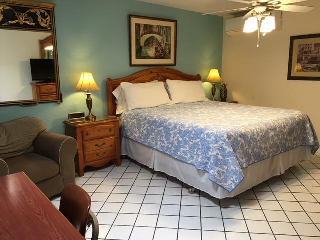 Casa Larrea Inn パーム・デザート エクステリア 写真